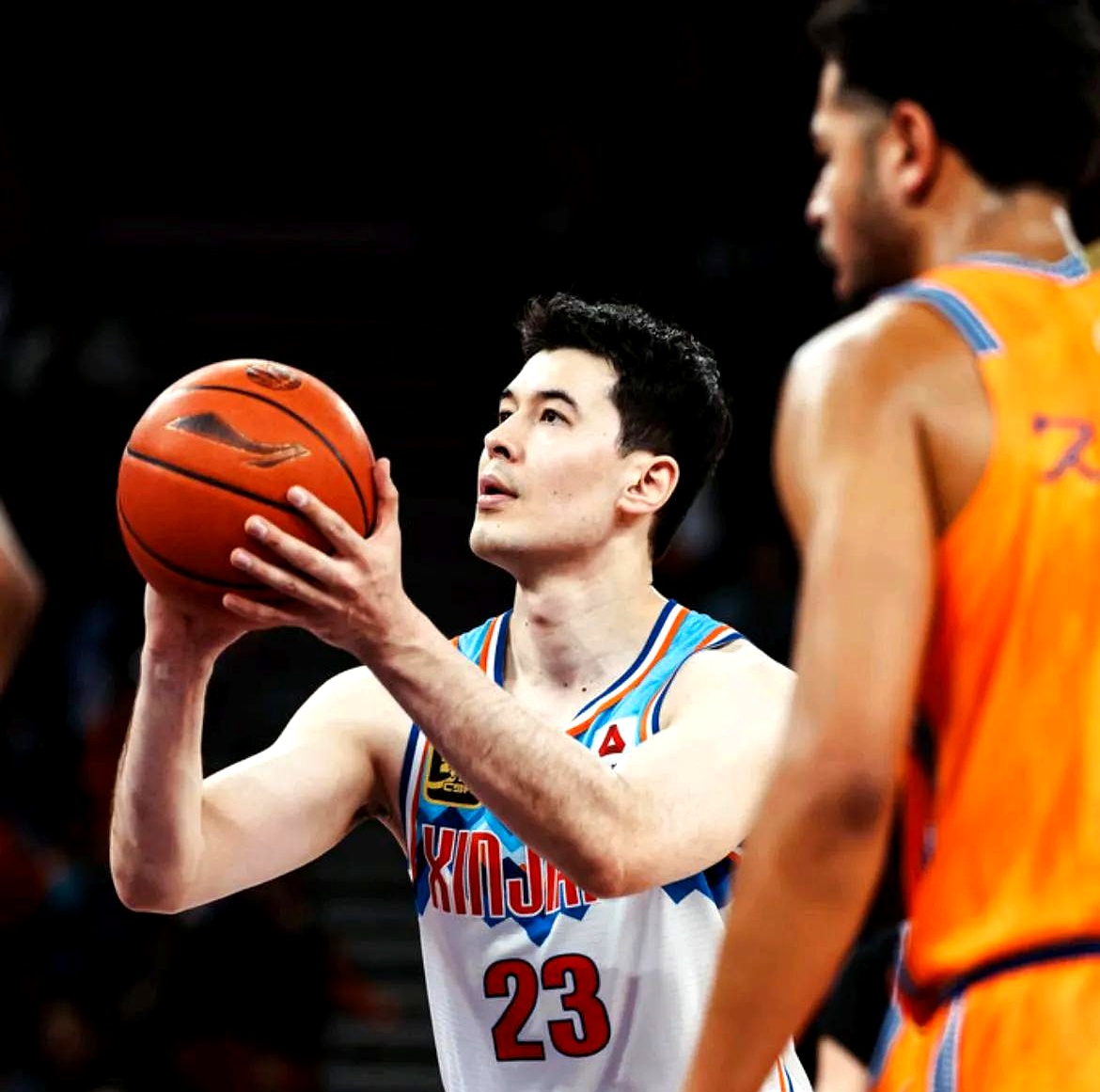 包含切尔西迎CBA常规赛关键赛，今晨绝杀压哨，悬念犹存，轮换策略成焦点的词条